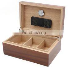 Custom High Gloss Finished Wholesale Modern Okoume Solid Fancy Humidor Cigar Wooden Luxury Cigar Humidor thumbnail-2