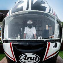 The Large-scale Outdoor Stainless Steel Artistic Motorcycle Helmet and Coffee House Sculpture Are Handcrafted Using Electroplating Technology.