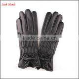 2015 Lady's Fashion Black Sheep Leather Gloves With Bow thumbnail-1