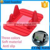 2016 New Novelty Products Silicone Phone Stand thumbnail-1