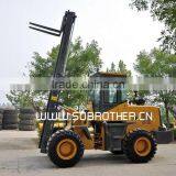 4WD Rough Terrain Forklift VT30A Terrain Pallet Truck thumbnail-1