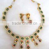 KUNDAN VILANDI Gold Necklace EARRING Set thumbnail-4