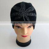 Wholesale Fashion Cheap Winter Acrylic Custom Knitted Beanie Hat thumbnail-6