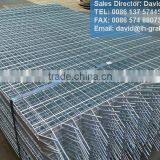 Galvanized Forge Welded Steel Grating Fence thumbnail-1