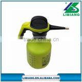 Whosale 2L Adjustable Hand Pump Plastic Sprayer thumbnail-1