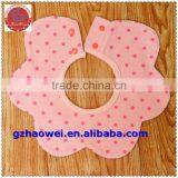 Flower Series Rotatable Cotton Baby Bibs thumbnail-4