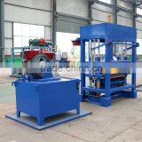 New Design QTF4-28 Diesel Powered Hydraulic Manual Interlocking Concrete Block Making Machine thumbnail-4