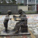 FO-FS06 Fiberglass Man Sculpture thumbnail-1