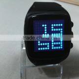 Christmas and New Year Promotional Gifts Anti-lost Bluetooth Android IOS GPS Tracker Bluetooth Smart Bracelet Smart Watch Phone thumbnail-5