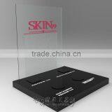 GH-U026 New Design White and Black Acrylic Cosmetic Display Stand With Customized Logo and Holes thumbnail-2