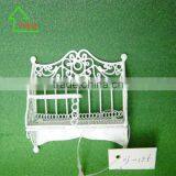 DOLLHOUSE MINIATURES LARGE WHITE METAL WIRE BATHROOM TOWEL SHELF thumbnail-3