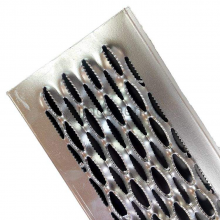 Heavy-duty 2.5mm 2mm 3mm Alligator Mouth Steel Grating Perforated Plate Stainless Steel Galvanized Floor Walkway Plate thumbnail-2