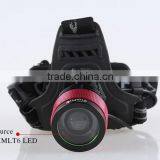 High Lumen Zooming Head Flashlight thumbnail-4