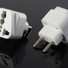 Plug Adapter thumbnail-1
