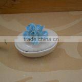 New Item White Porcelain Jewel Box With Red Flower Shape Design thumbnail-4