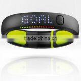 Nike Plus Fuelband SE Sporting Health Wristband Exercise & Fitness Sport Fitness Product Fuelband thumbnail-5