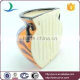 YSfp0010-01Unique Hanging Wall Large Flower Pot With Hand Print Design thumbnail-4