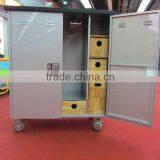 Racecourse Equipment With Wheels Saddle Box