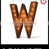 Giant Lighted Love Sign thumbnail-1