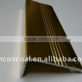 Aluminum Angle Extrusion with anodizing and CNC machining