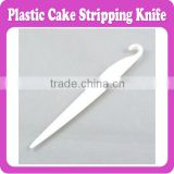 Plastic Cake Stripping Knife, A mus tool for Cake Mold