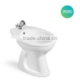 New design ceramic cheap WC bidet 015