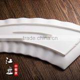 Porcelain Dinner Wave Shaped White Irregular Plate for Restaurant Wedding thumbnail-2