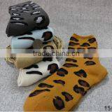 Hot Sale Fashion Thick Cardboard Hook Display Stand thumbnail-4