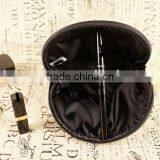 Easy to Carry Mini Beauty Cosmatic Bag for Travel thumbnail-3