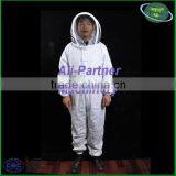 2015 Hot Selling Whole Boday Protective Beekeeping Bee Suit thumbnail-1