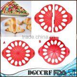 NBRSC Plastic Kitchen Knife Pastry Bread Cutters Pizza Wheels Croissant Maker thumbnail-1