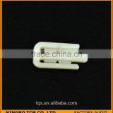 W Shape Milk White Packing Plastic Clips for Garment thumbnail-3