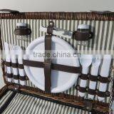 Wholesale Handwoven 4 Persons Wicker Picnic Basket Insulated thumbnail-2
