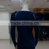 New Stylish 60%rayon 40%cotton 12gg Plain Stitch With Rose Flower Embroidery on Shoulder Knitwear Sweater thumbnail-2