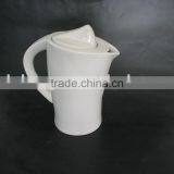 Porcelain Pot thumbnail-1