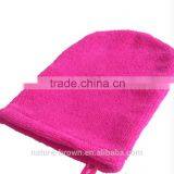 Facial in Pink Exfoliating Mitts to Clean the Dead Skin thumbnail-1