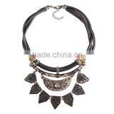 Europe and the United States the Original Single Necklace Vintage Brief Collarbone Geometric Pattern Sweater Chain Tassel thumbnail-6