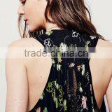 2016 Guangzhou Shandao Brand OEM/ODM Summer Sexy Deep V Neck Printed Loose Sleeveless Chiffon Girls Top Design thumbnail-5