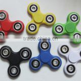 Hot sale aluminum fridge desk spinning topy finger tri-spinner toy