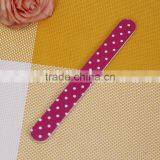 Colorful Straight Shape Disposable Finger Nail File in Beauty Salon thumbnail-3