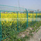 Competitive Price Galvanised Powder-Coated Frame Welded Wire Fence thumbnail-6