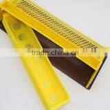Pollen Trap Honey Bee Beekeeping Equipment Yellow Plastic Pollen Trap thumbnail-3