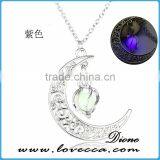Moon Yellow Green Luminous Pendant Necklace Glow in the Dark Glowing Neckalce thumbnail-3