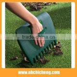 Plastic Leaf Scoop 2 Pack With Handle Lawn Claws Leaf Scoops thumbnail-4