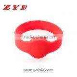 Waterproof Silicone RFID Wristband With NFC Ntag213 thumbnail-1
