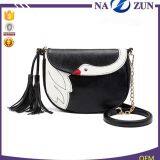 2017 Most Popular Ladies Chain Shoulder Bags Fashion Leather Cartoon Shoulder Bags for Girls thumbnail-2