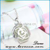 Summer Elegant Night Light Glow In Dark Luminous Rose Flower Pendant Necklace thumbnail-4