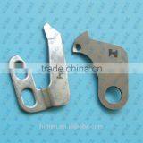 JUKI DDL5550 SET OF 2 THREAD UNDERTRIMMER KNIVES #D2406-555-D0H+110-40052 thumbnail-2