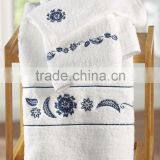 100 Percent Decorative Navy & White Calico Embroidered Bath Towel