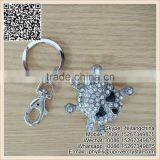 Friar Heart-Shaped Eye Skull Crystal Silver Metal Keychain thumbnail-1